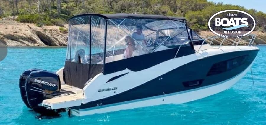 QUICKSILVER ACTIV 875 SUNDECK