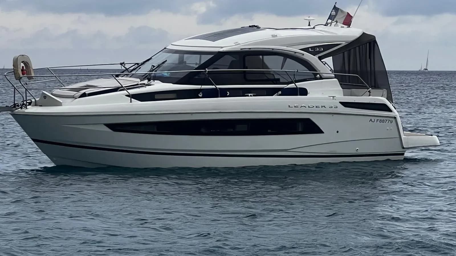 JEANNEAU LEADER 33
