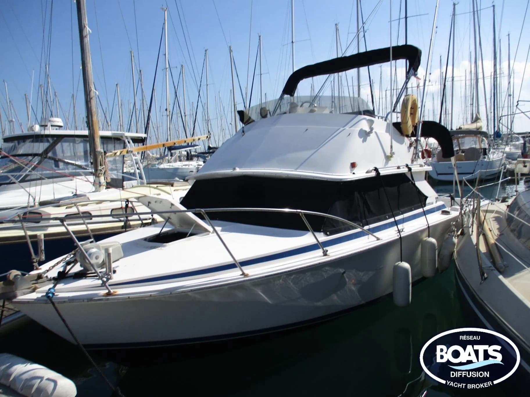 BERTRAM BERTRAM 28 - Photo 1