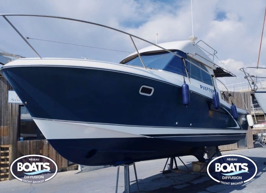 BENETEAU ANTARES SERIE 9