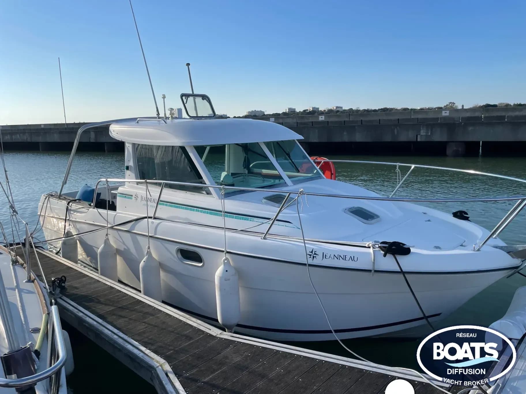 JEANNEAU MERRY FISHER 695 - Photo 1