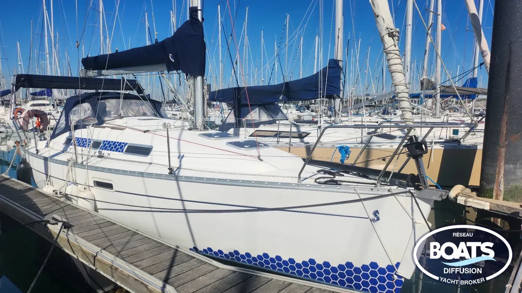 BENETEAU OCEANIS 311 CLIPPER - Photo 1