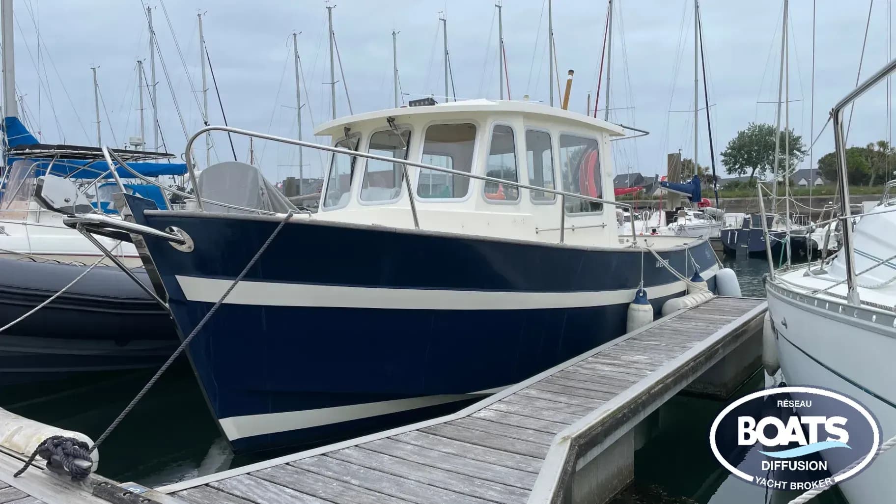 Rhea 730 Fishing - Photo 1