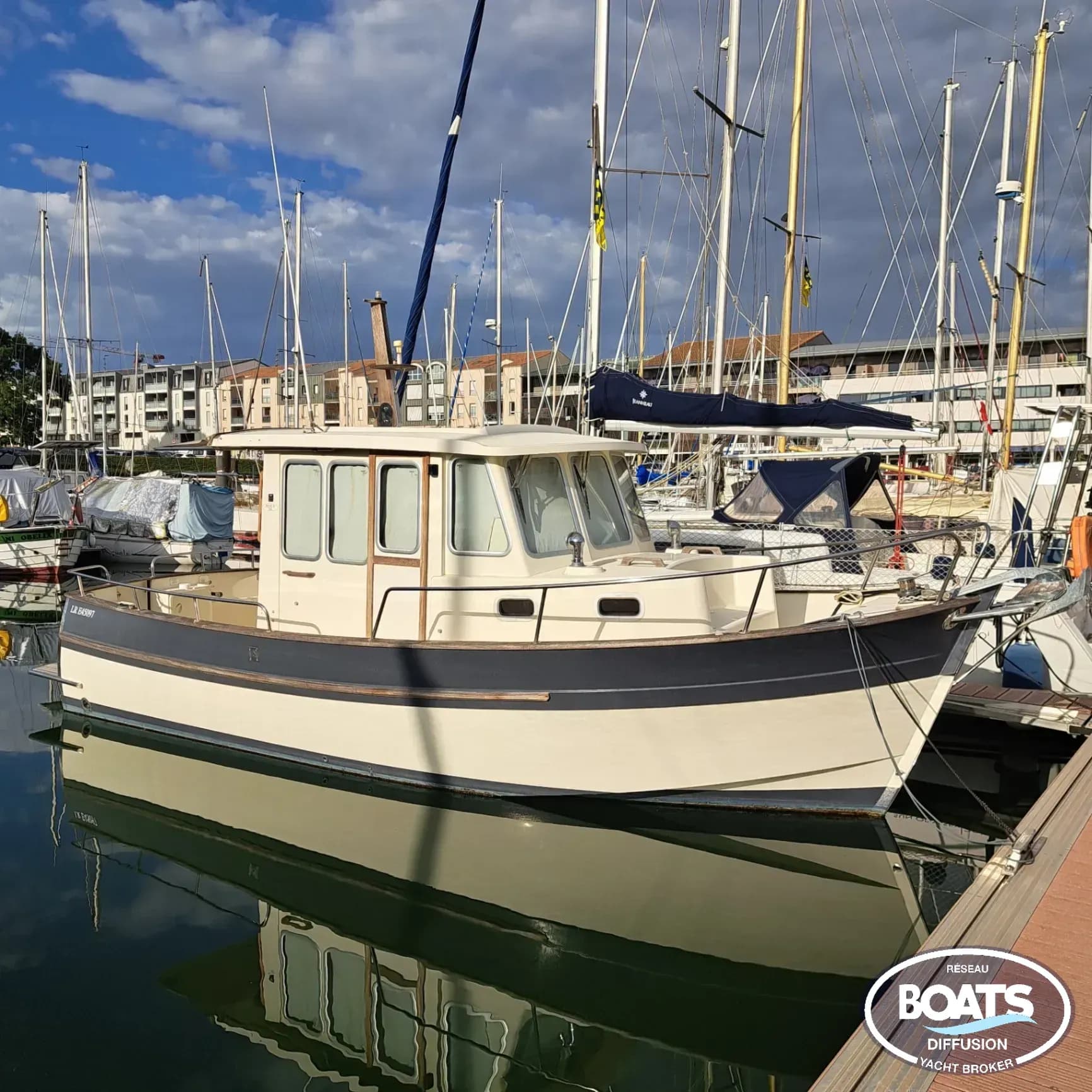 RHEA MARINE RHEA 28