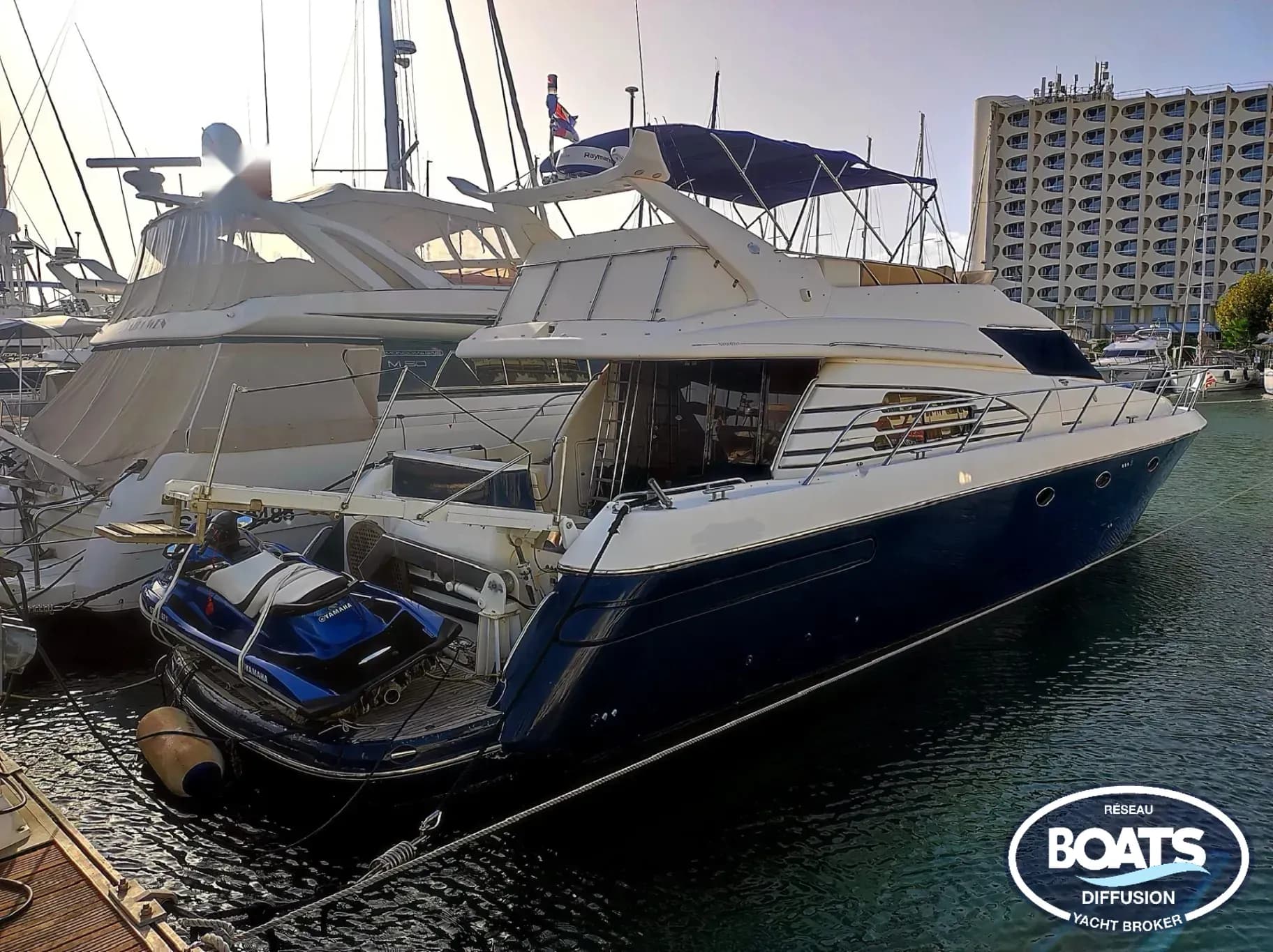 SUNSEEKER SUNSEEKER MANHATTAN 58 MK2 - Photo 1
