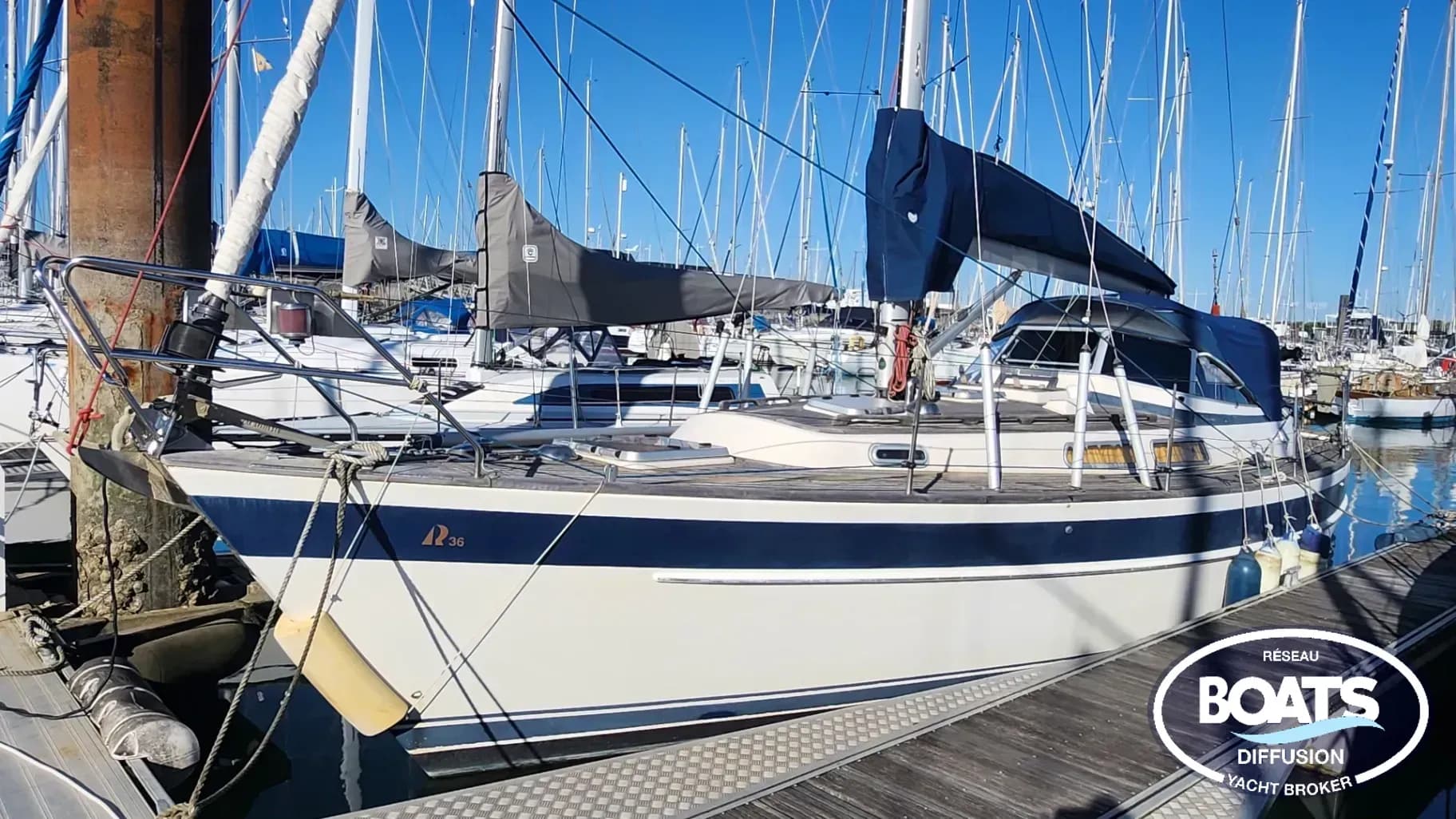 Hallberg Rassy 36