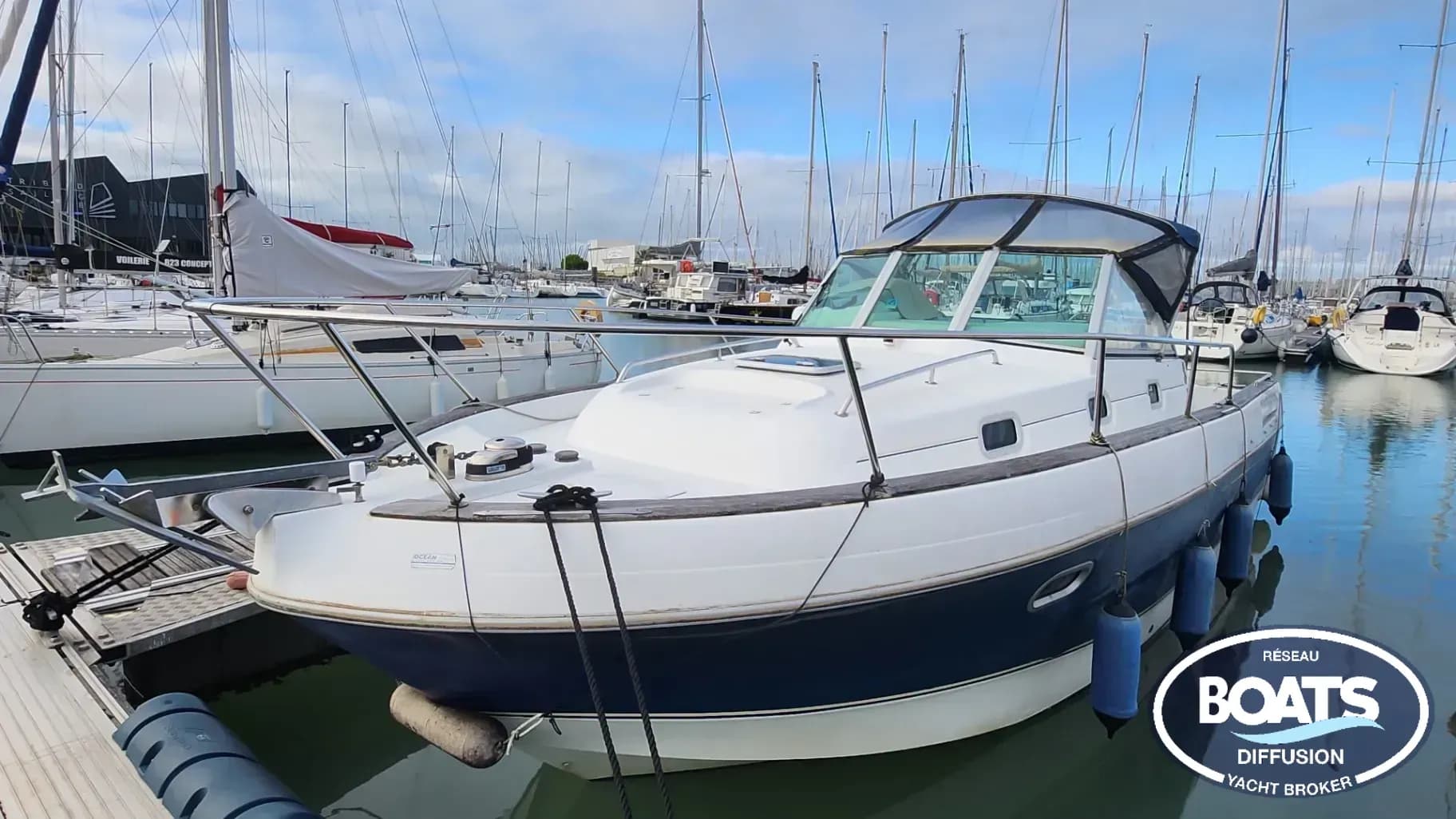 BENETEAU OMBRINE 800 - Photo 1